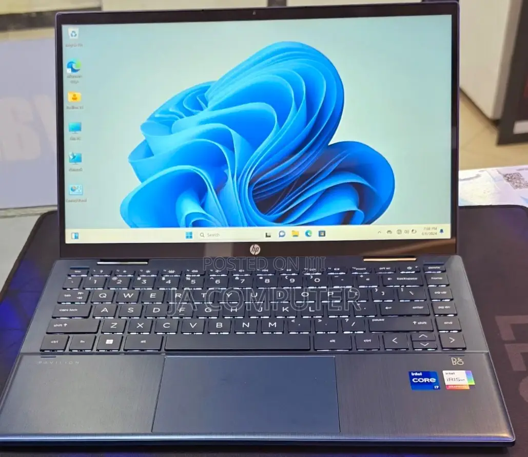 New Laptop HP Pavilion 15 8GB Intel Core I7 SSD 512GB