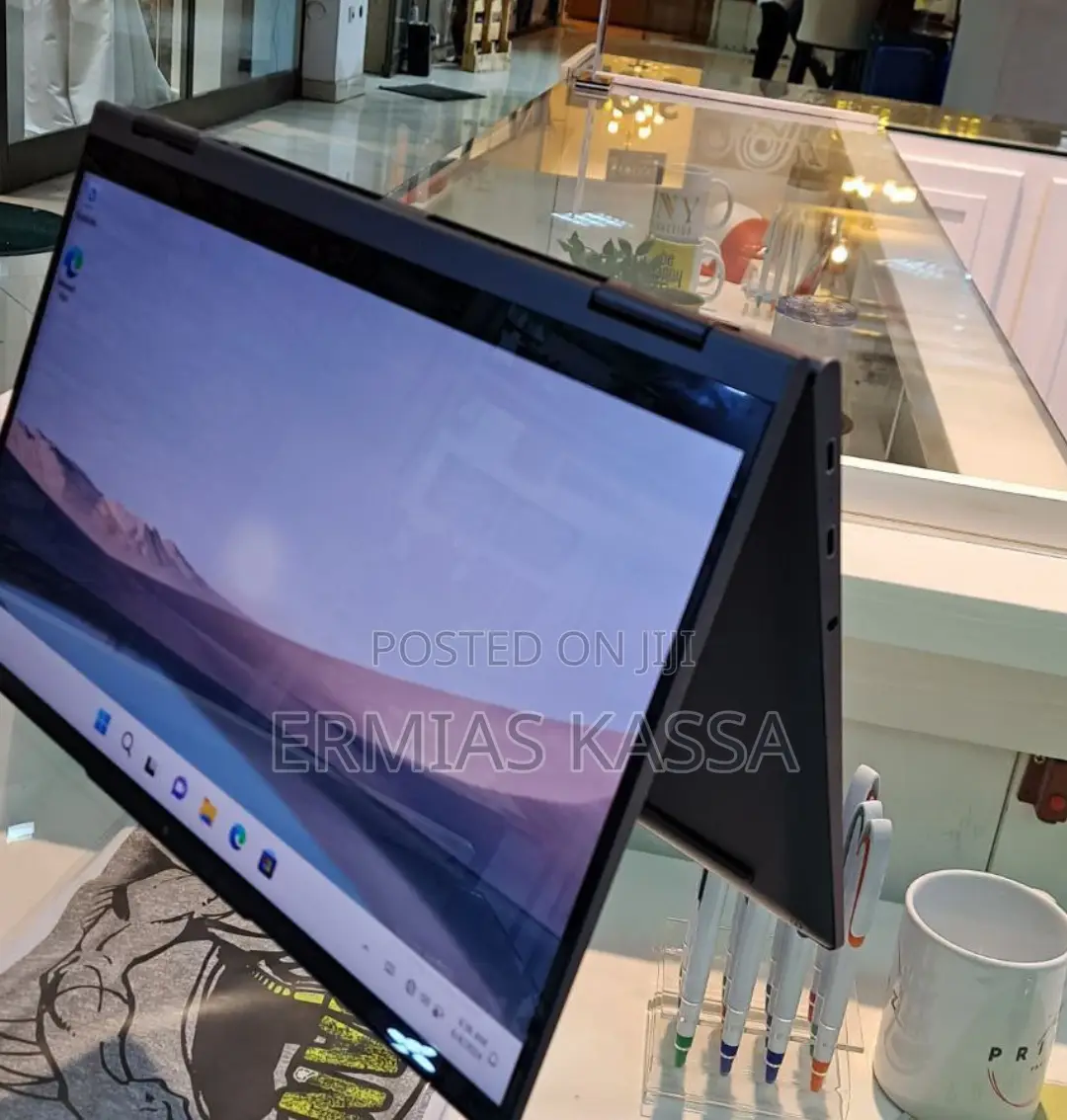 New Laptop Lenovo IdeaPad Yoga 11 16GB Intel Core I7 SSD 512GB