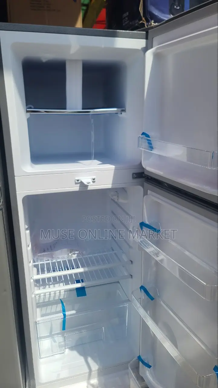 Superclass Refrigerator 200