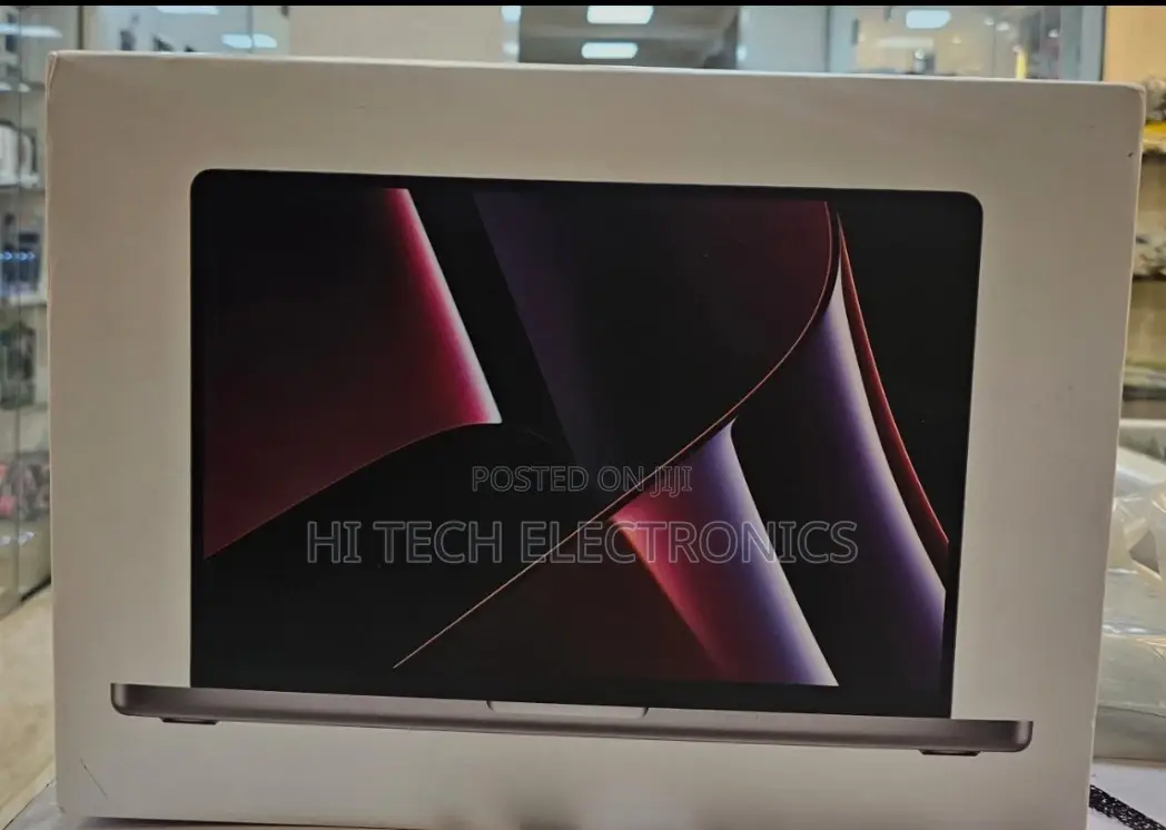 New Laptop Apple MacBook Pro 2022 M2 16GB Apple M2 SSD 512GB