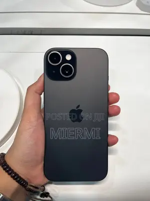 New Apple iPhone 15 128 GB Black