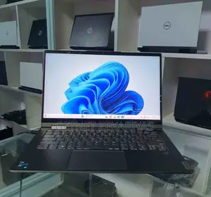 New Laptop Lenovo Yoga 330 12GB Intel Core I5 SSD 512GB