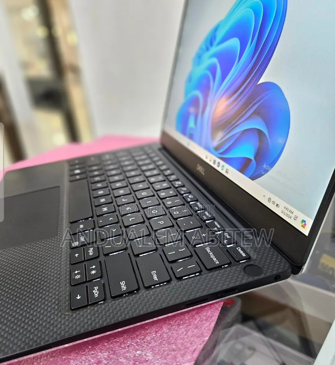 New Laptop Dell XPS 13 16GB Intel Core I7 SSD 512GB