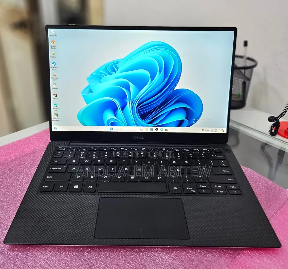 New Laptop Dell XPS 13 16GB Intel Core I7 SSD 512GB