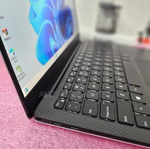 New Laptop Dell XPS 13 16GB Intel Core I7 SSD 512GB