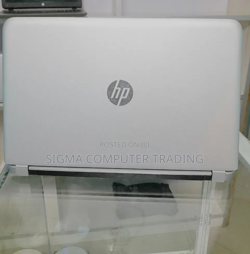 New Laptop HP Pavilion 15 8GB Intel Core I7 HDD 1T