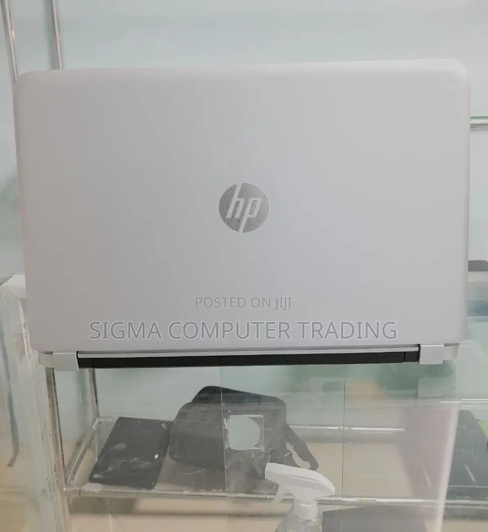 New Laptop HP Pavilion 15 8GB Intel Core I7 HDD 1T