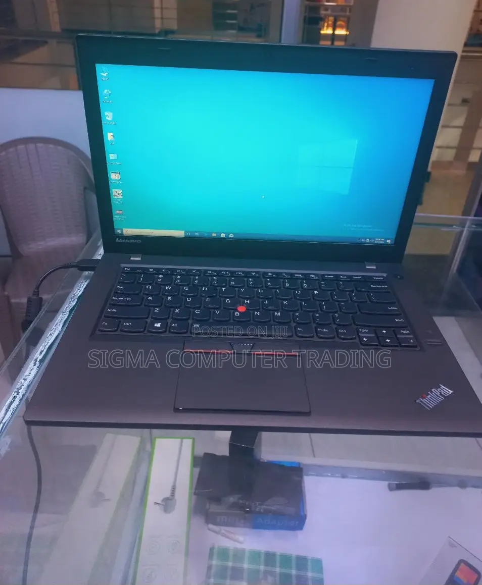 New Laptop Lenovo ThinkPad Yoga 4GB Intel Core I7 HDD 500GB