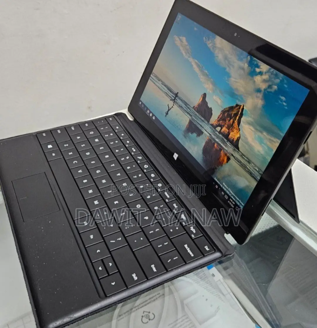 New Laptop Microsoft 2GB Intel Core 2 Duo SSD 32GB