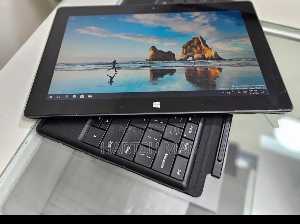 New Laptop Microsoft Surface Go 2GB Intel Pentium SSD 32GB