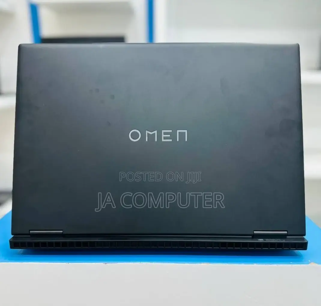 New Laptop HP Omen 16 16GB Intel Core I5 SSD 512GB