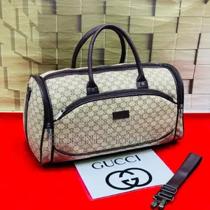 Discount in Gucci Gym Sport Bag