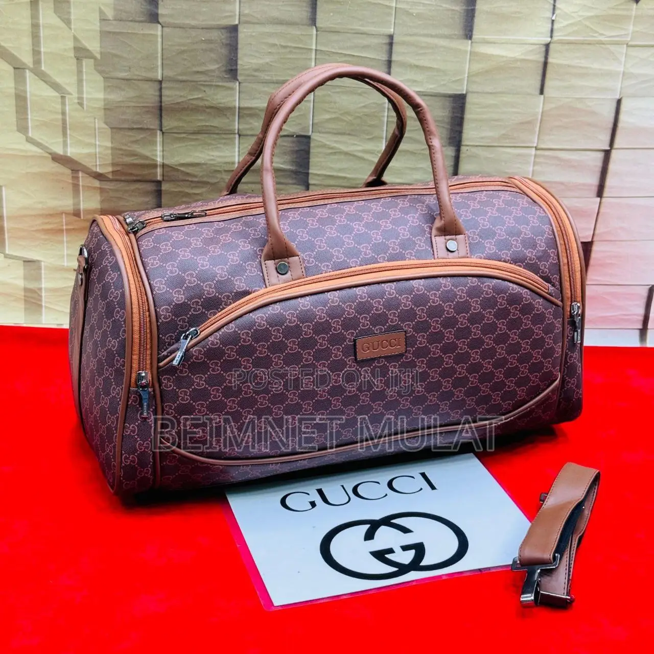 Discount in Gucci Gym Sport Bag