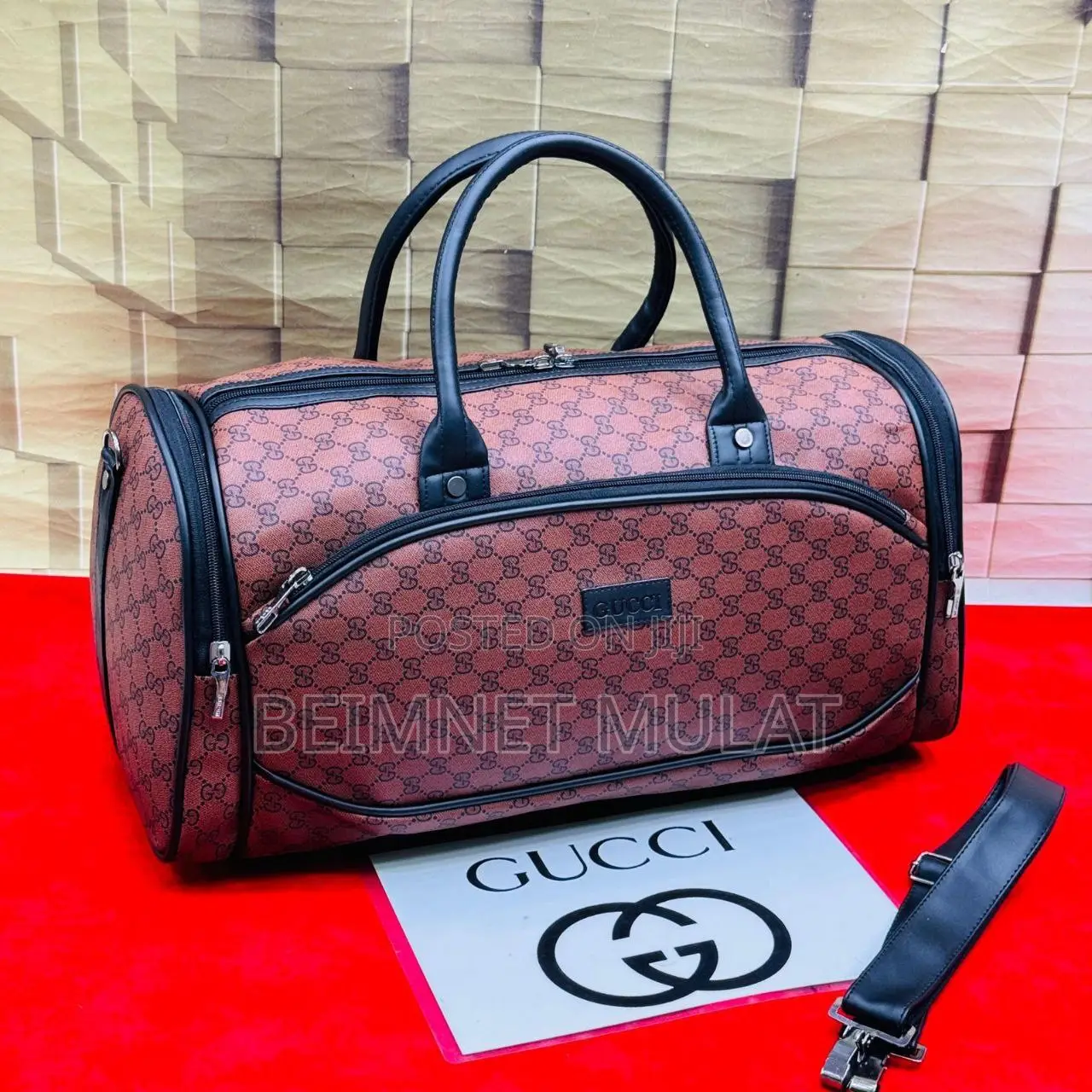 Discount in Gucci Gym Sport Bag