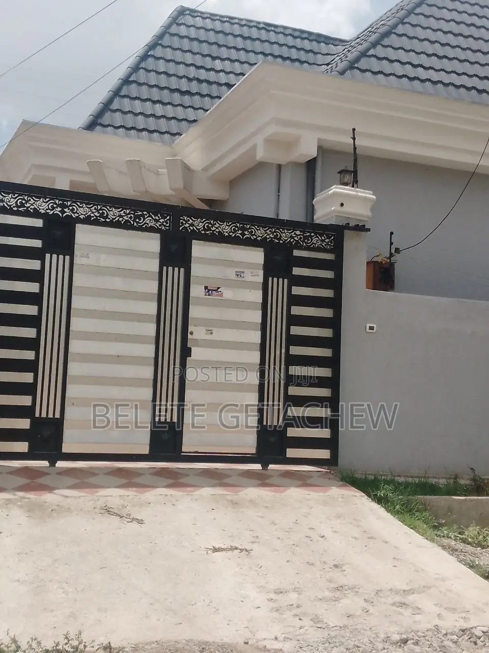 3bdrm Villa in Semit Modern Villa, Bole for sale