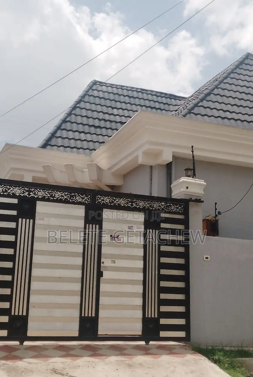 3bdrm Villa in Semit Modern Villa, Bole for sale