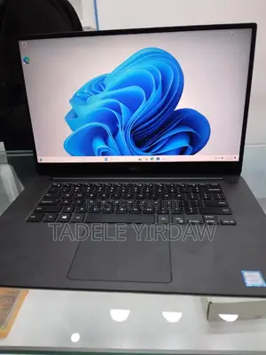 New Laptop Dell XPS 15 16GB Intel Core I7 SSD 512GB