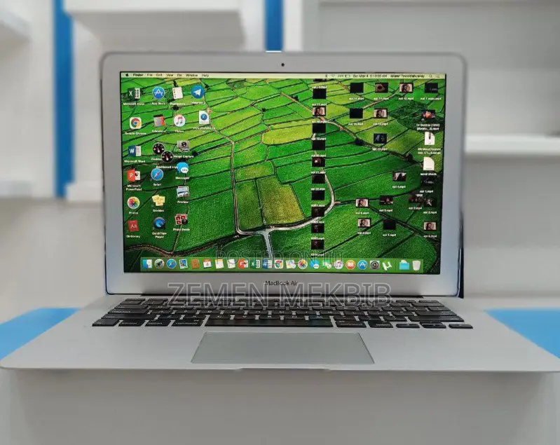 New Laptop Apple MacBook Air 2015 4GB Intel Core I5 SSD 128GB