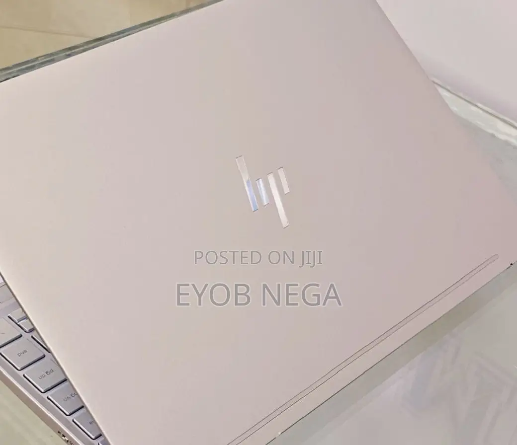 New Laptop HP Envy X2 8GB Intel Core I5 SSD 512GB