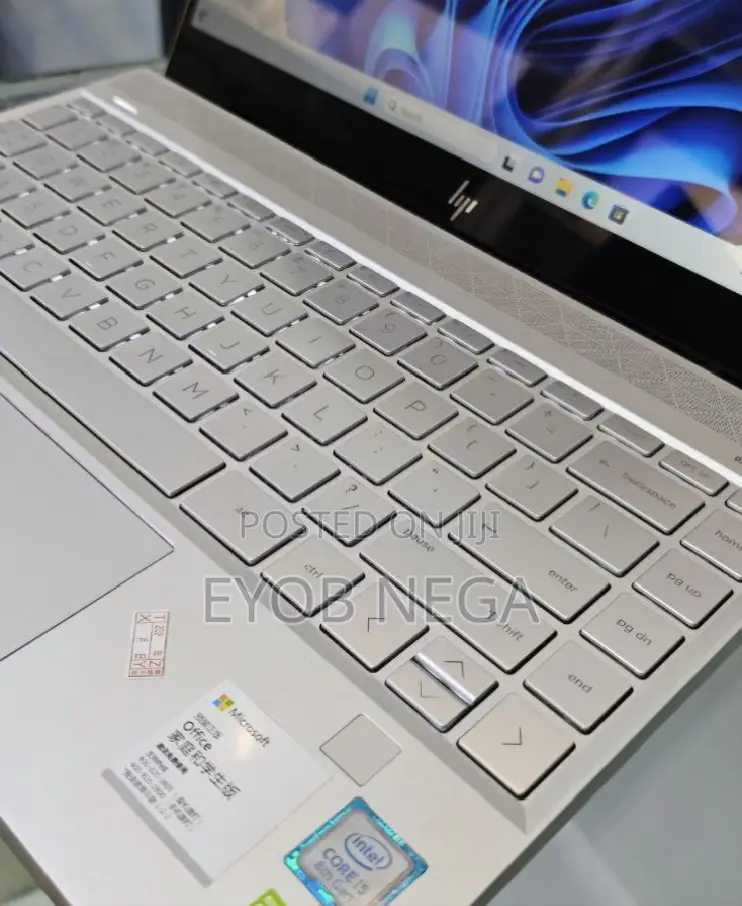 New Laptop HP Envy X2 8GB Intel Core I5 SSD 512GB