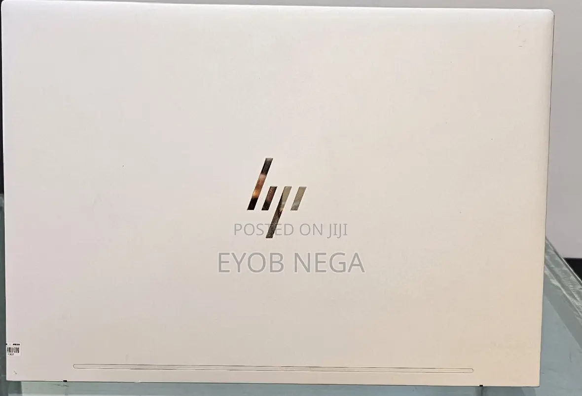 New Laptop HP Envy X2 8GB Intel Core I5 SSD 512GB