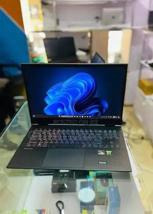 New Laptop HP Omen 16 16GB AMD Ryzen 7 SSD 512GB