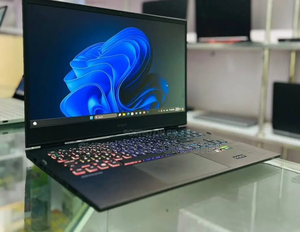 New Laptop HP Omen 16 16GB AMD Ryzen 7 SSD 512GB