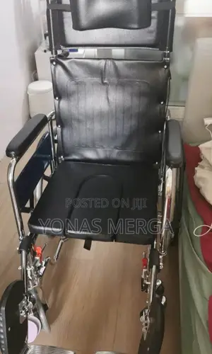 Multifunctional Wheelchair, Dedicated W/Toilet for Elderly