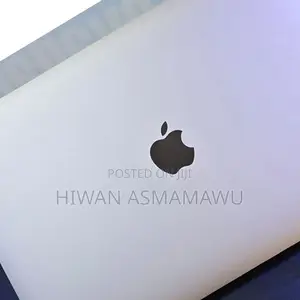 Photo - New Laptop Apple MacBook Pro 2020 16GB Intel Core I7 SSD 512GB