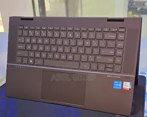 New Laptop HP Envy X360 8GB Intel Core I5 SSD 512GB