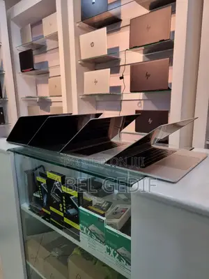 New Laptop Apple MacBook Pro 2019 16GB Intel Core I7 SSD 512GB