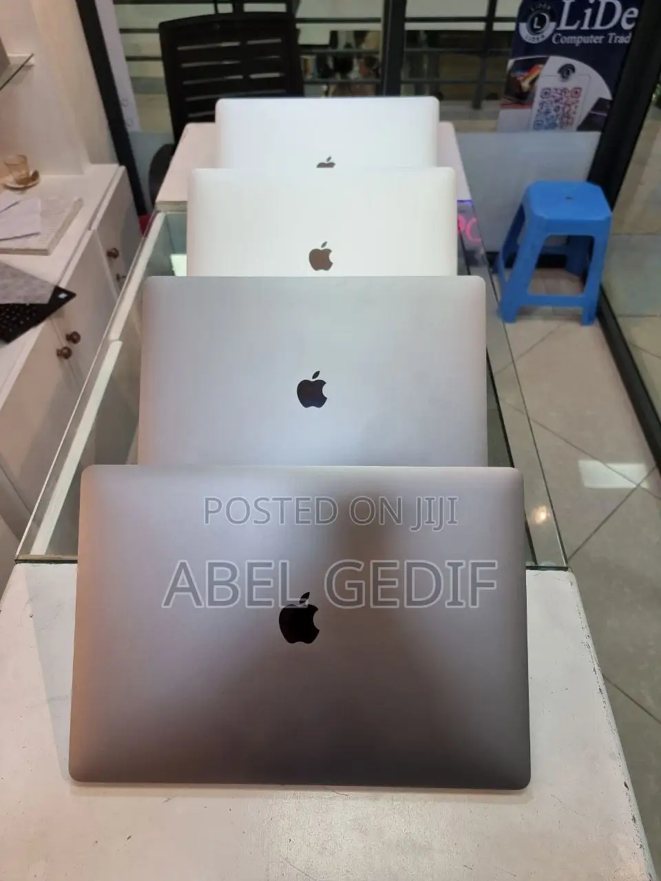 New Laptop Apple MacBook Pro 2019 16GB Intel Core I7 SSD 512GB