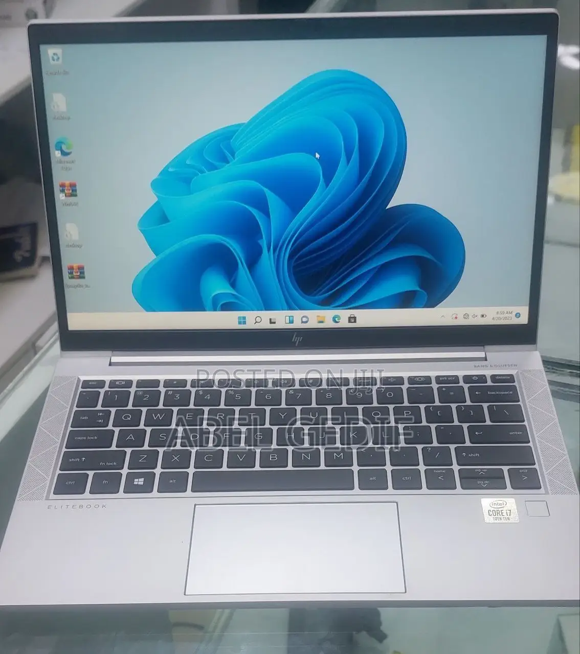 New Laptop HP EliteBook 830 G8 16GB Intel Core I7 SSD 512GB