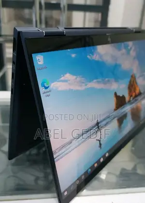 New Laptop HP Elite Dragonfly G3 16GB Intel Core I7 SSD 512GB