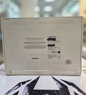 New Laptop Apple MacBook Pro 2022 M2 16GB Apple M2 SSD 512GB