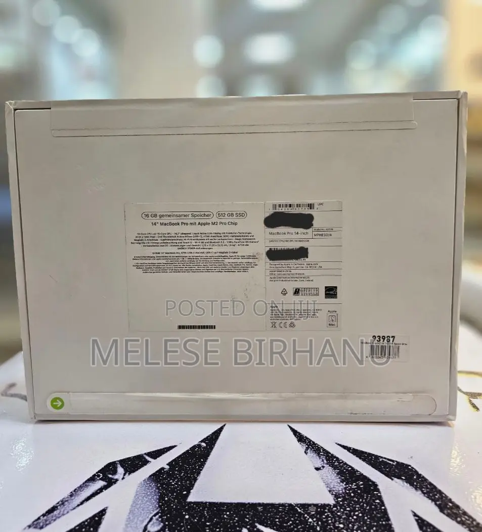 New Laptop Apple MacBook Pro 2022 M2 16GB Apple M2 SSD 512GB