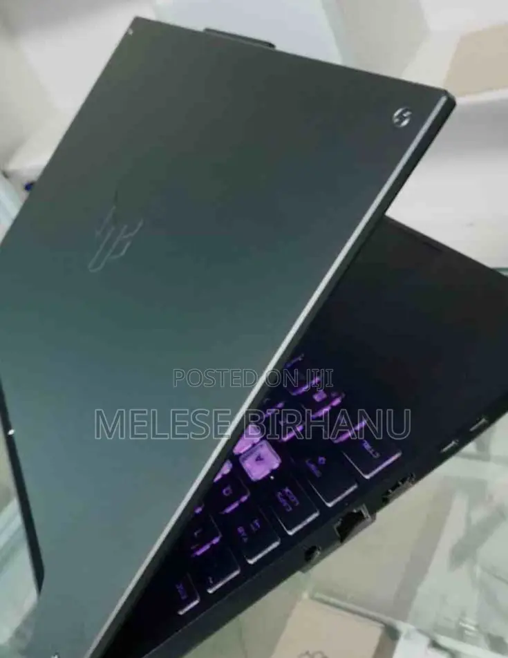 New Laptop Asus 16GB AMD Ryzen 7 SSD 512GB