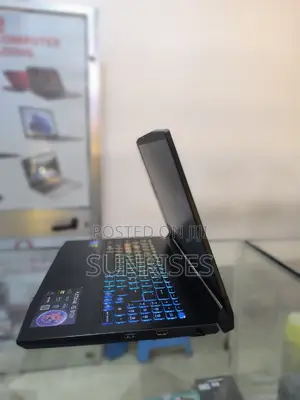 New Laptop MSI Katana GF66 16GB Intel Core I7 SSD 1T