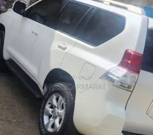 Toyota Land Cruiser Prado 2.7 i 2013 White