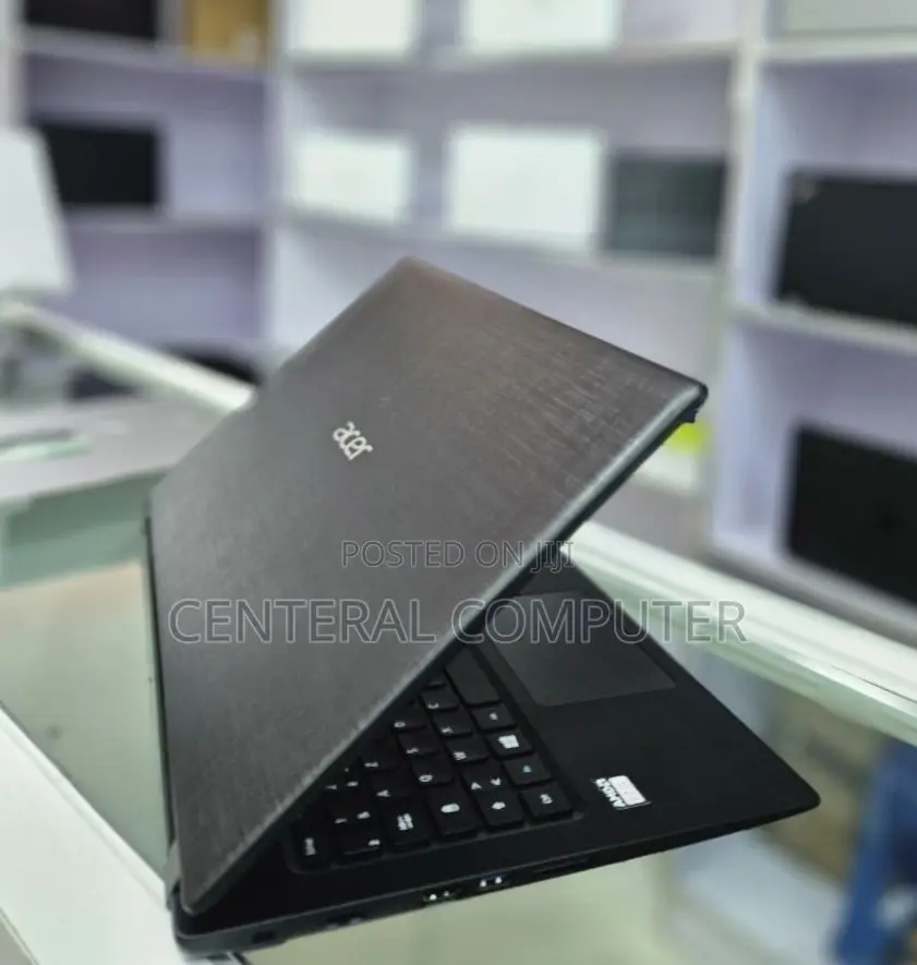 New Laptop Acer Aspire 3 4GB Intel Core I3 HDD 1T