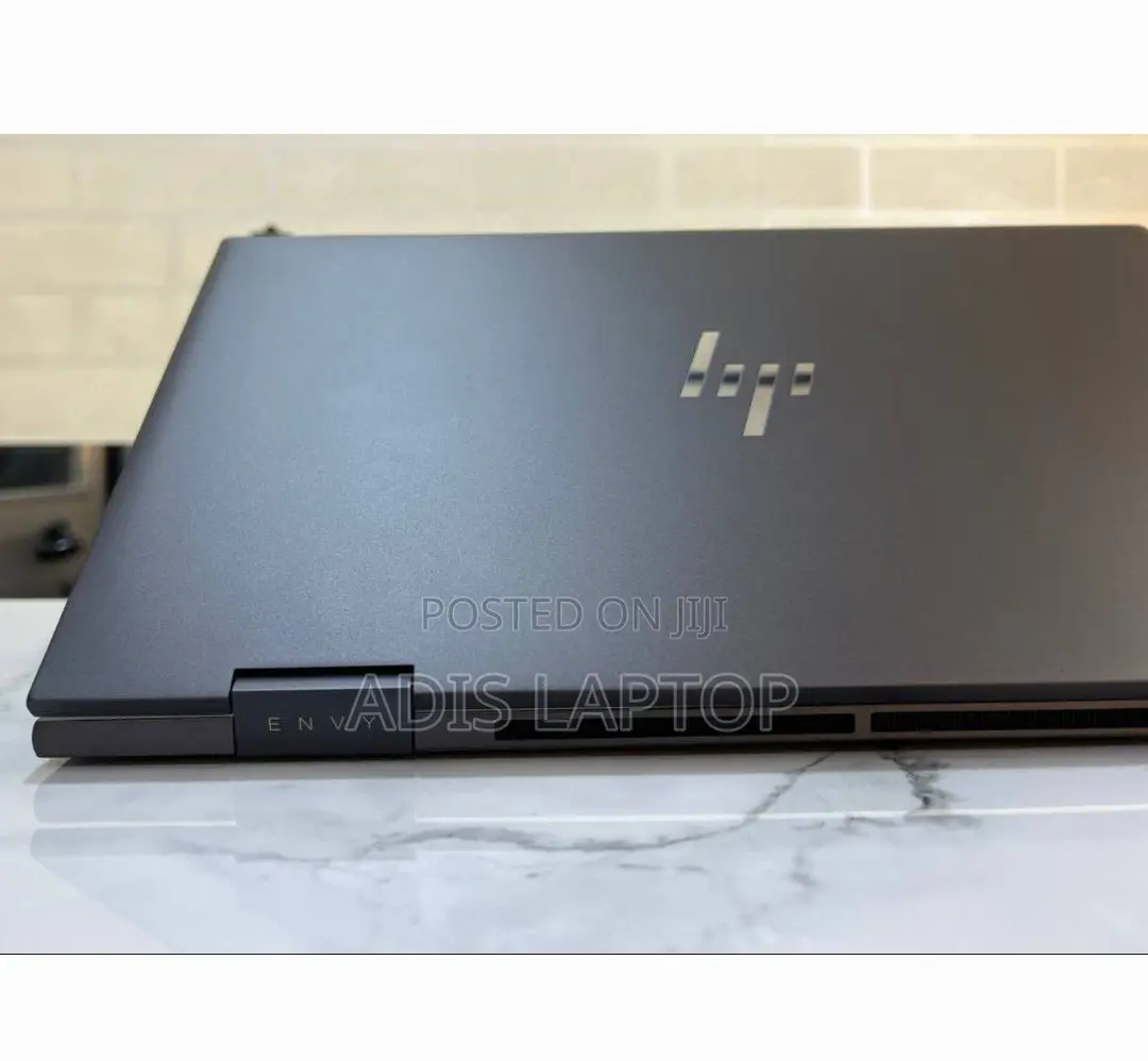 New Laptop HP Envy X360 16GB AMD Ryzen 7 SSD 512GB