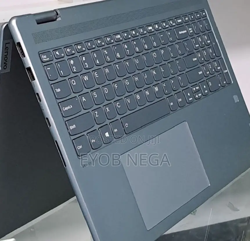 New Laptop Lenovo Yoga 950i 16GB Intel Core I5 SSD 512GB