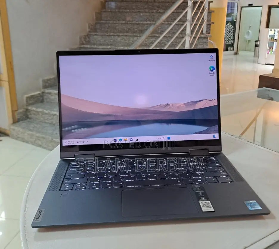 New Laptop Lenovo Yoga 700 16GB Intel Core I7 SSD 512GB