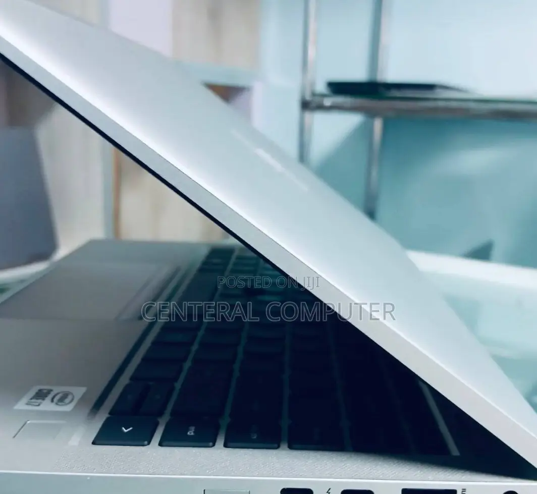 New Laptop HP EliteBook 835 G7 18GB Intel Core I7 SSD 512GB