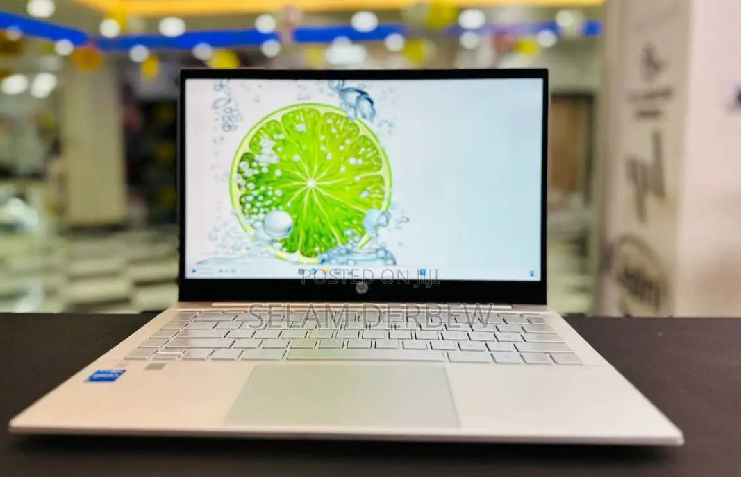 New Laptop HP Pavilion 10 16GB Intel Core I7 SSD 512GB