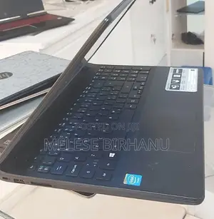 Laptop Asus 8GB Intel Pentium HDD 1T