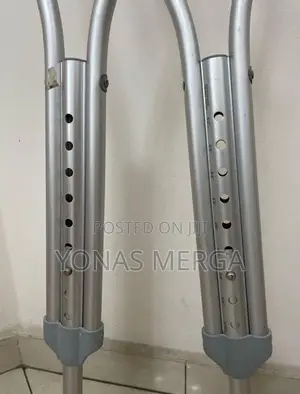 Crutches Adult品crutches Rubber並crutches With Free Delivery/