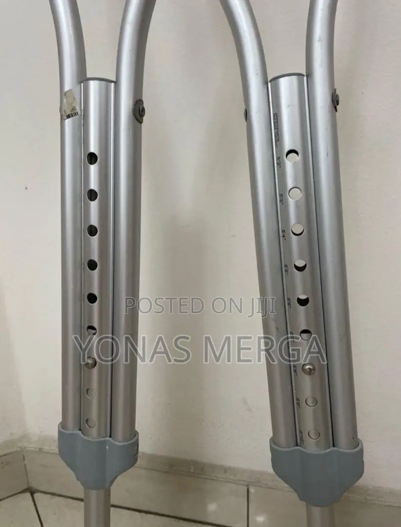 Crutches Adult品crutches Rubber並crutches With Free Delivery/
