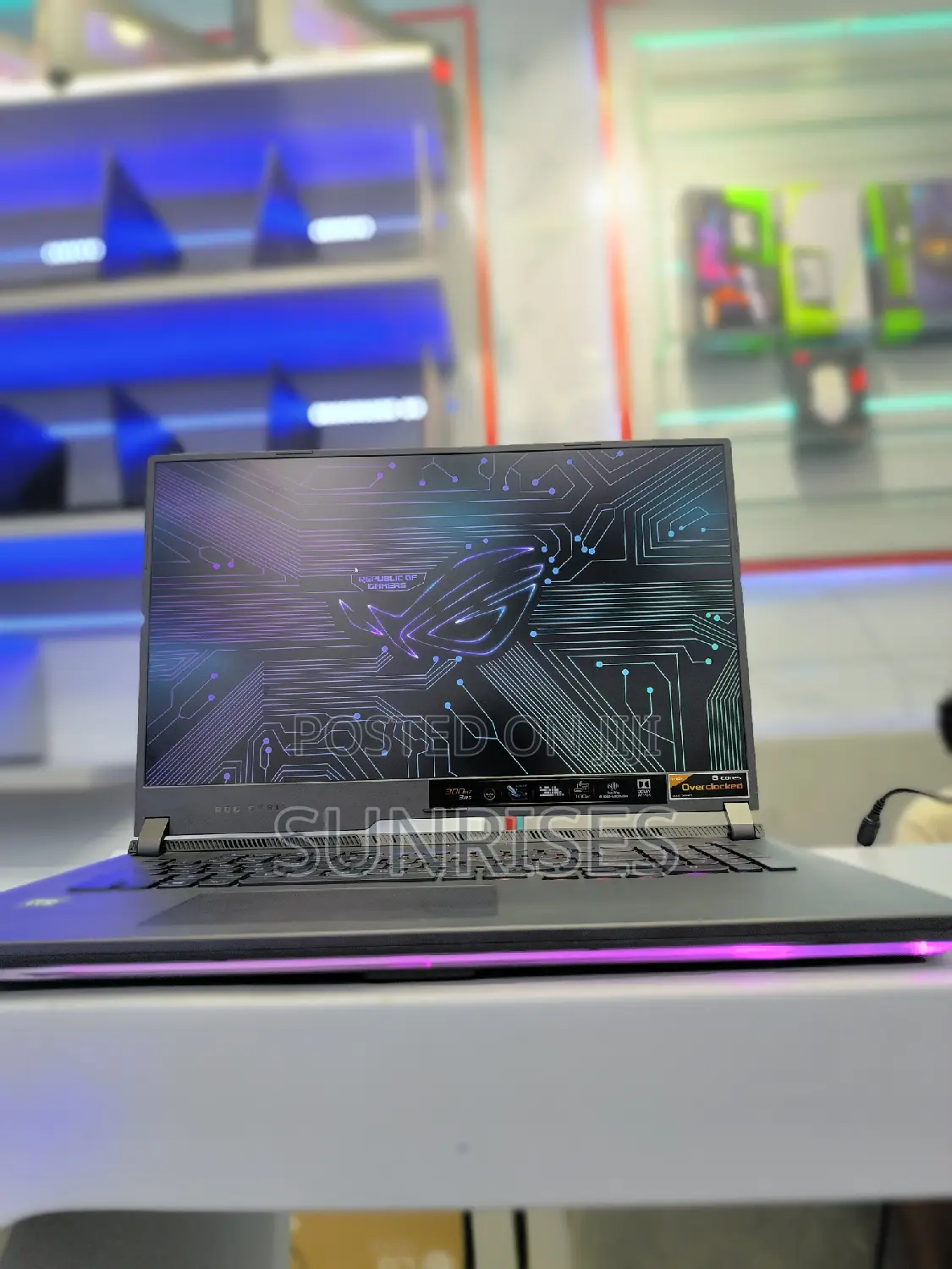 New Laptop Asus ROG Strix G15 32GB AMD Ryzen 9 SSD 1T