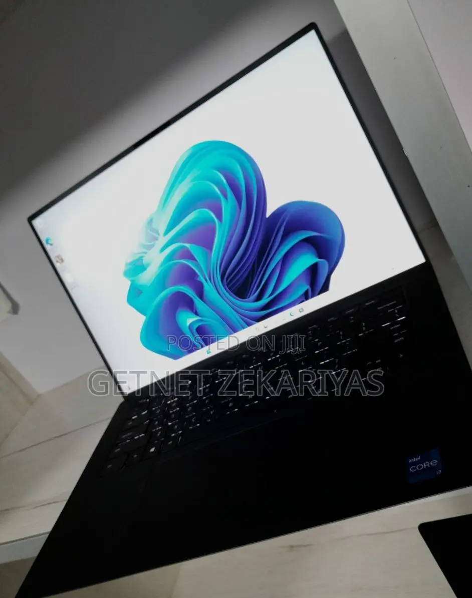 New Laptop Dell XPS 15 16GB Intel Core I7 SSD 1T